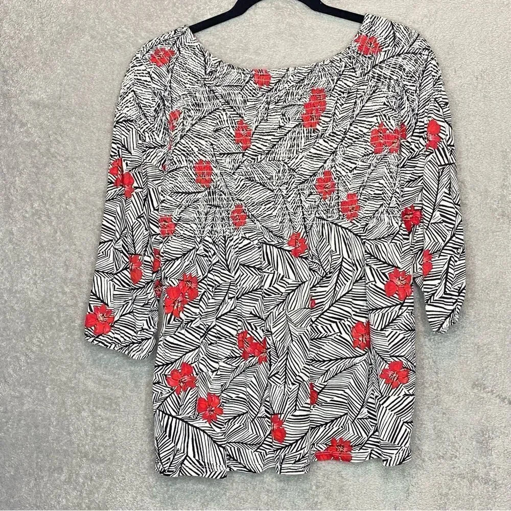 J Jill S Small Petite Top Shirt Black Floral 3/4 Sleeve Round Neck Cotton P21
